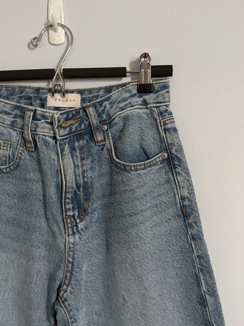 PacSun Light Wash High-Rise Straight Jeans